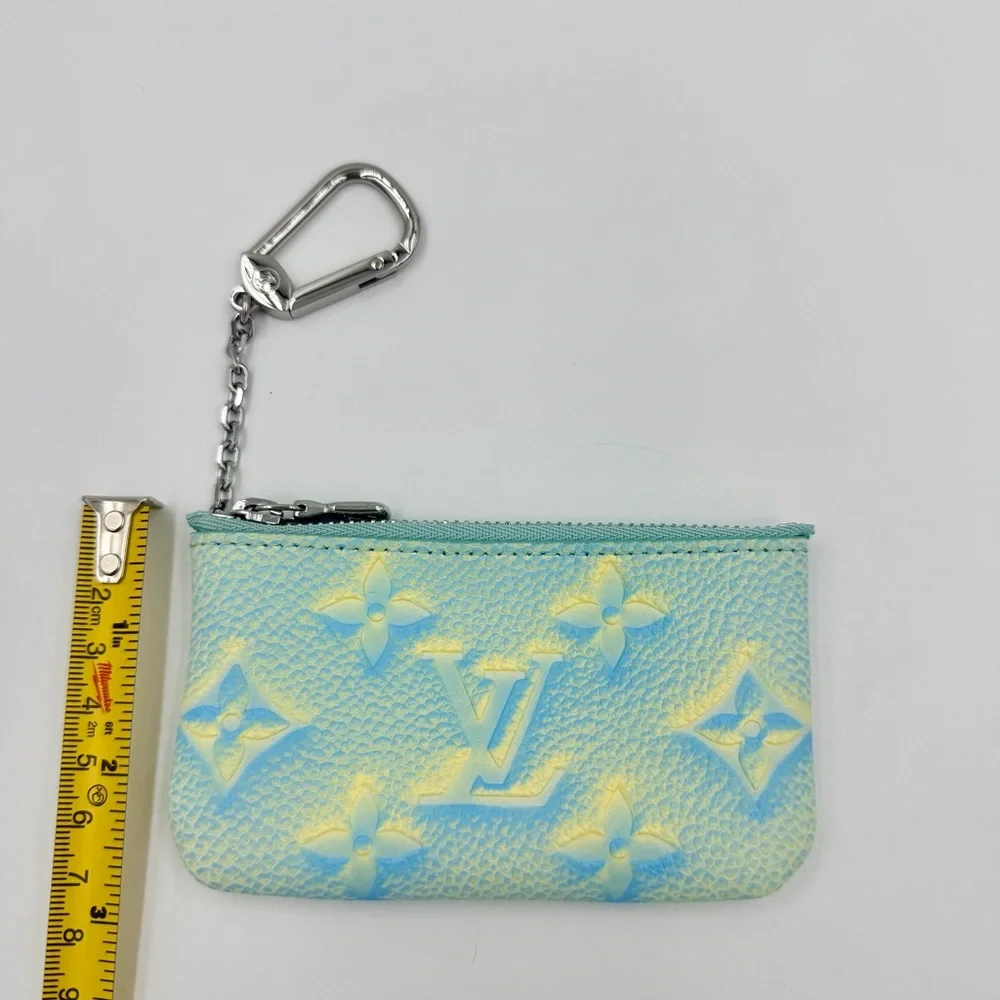 💥PRICE FIRM💥 Louis Vuitton Key Pouch NIB - Picture 5 of 13